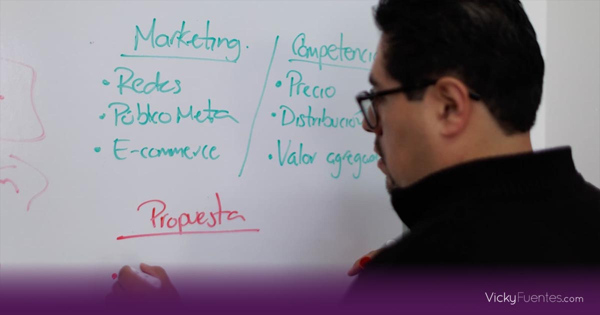 Curso gratuito en Puebla: aprende a elaborar un plan de negocios exitoso