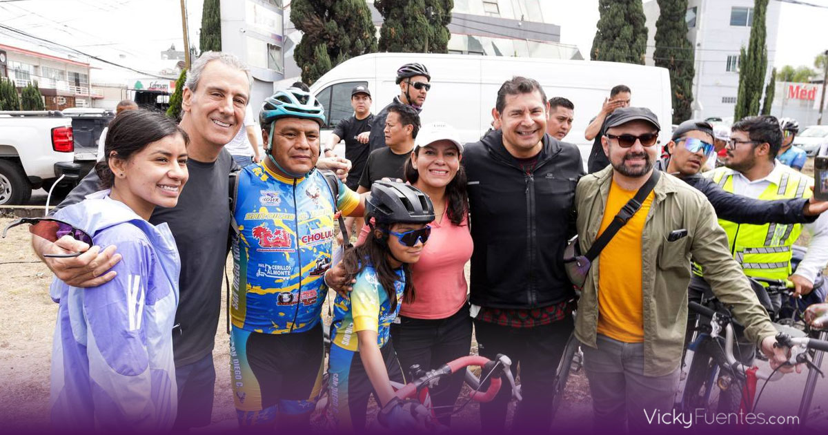 Guadalupe Cuautle respalda proyecto de ciclovía estatal en la Recta a Cholula