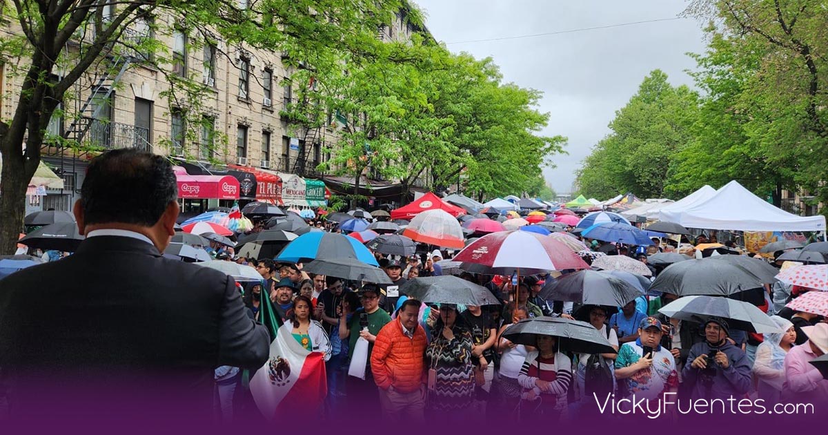 Migrantes poblanos celebran el 5 de mayo en EE. UU. con festivales y actos cívicos