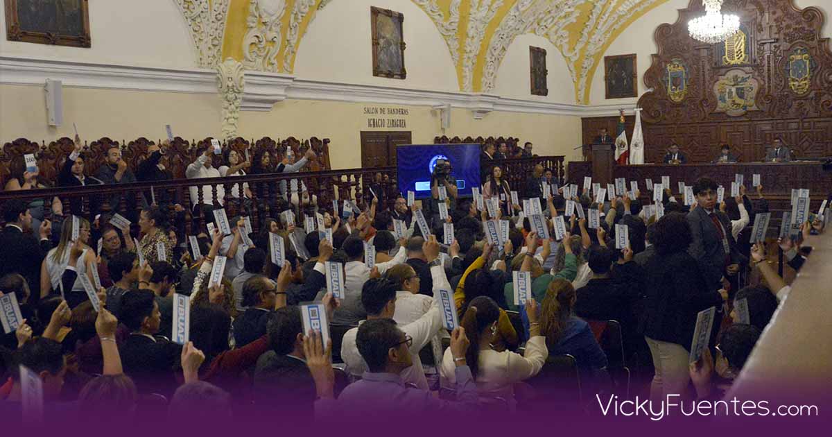 BUAP aprueba nuevas licenciaturas, rediseños de bachillerato y crea ingeniería en logística digital