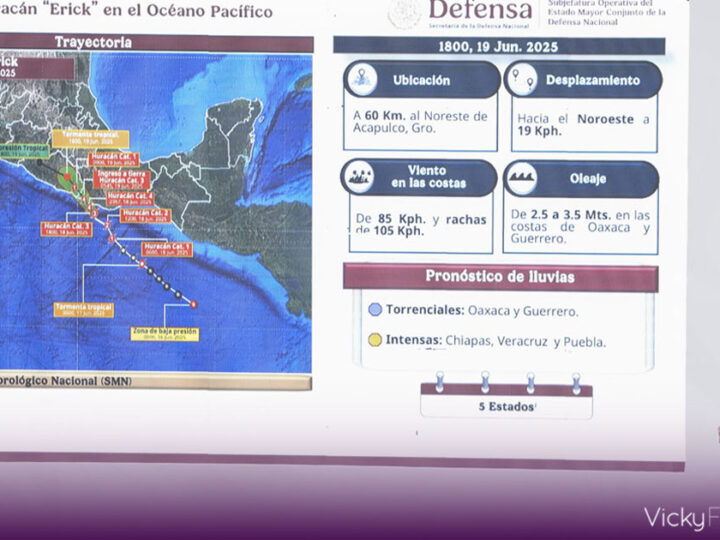 Claudia Sheinbaum visita Oaxaca tras huracán Erick; hay daños y un menor fallecido