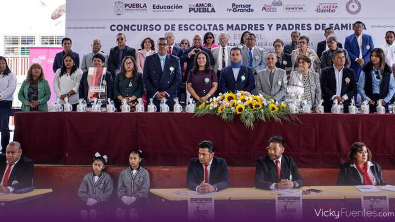 Lupita Cuautle destaca la importancia de actos cívicos en concurso estatal de escoltas