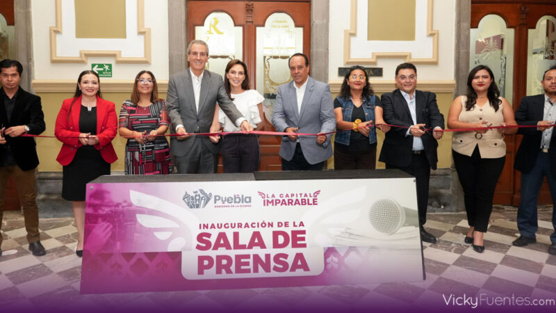 Pepe Chedraui inaugura sala de prensa para fortalecer la libertad de expresión en Puebla