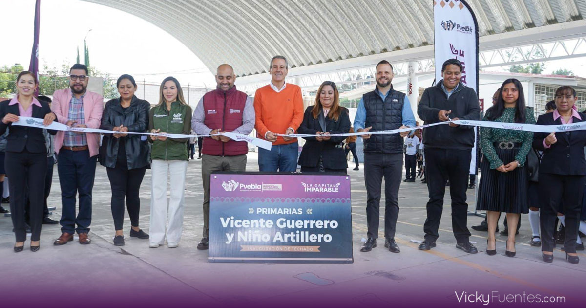 Pepe Chedraui inaugura techados escolares con captación pluvial en San Jerónimo Caleras
