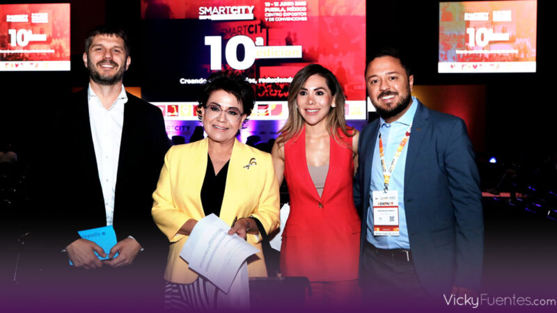 Zaira González promueve en Smart City Puebla 2025 una ciudad más inclusiva