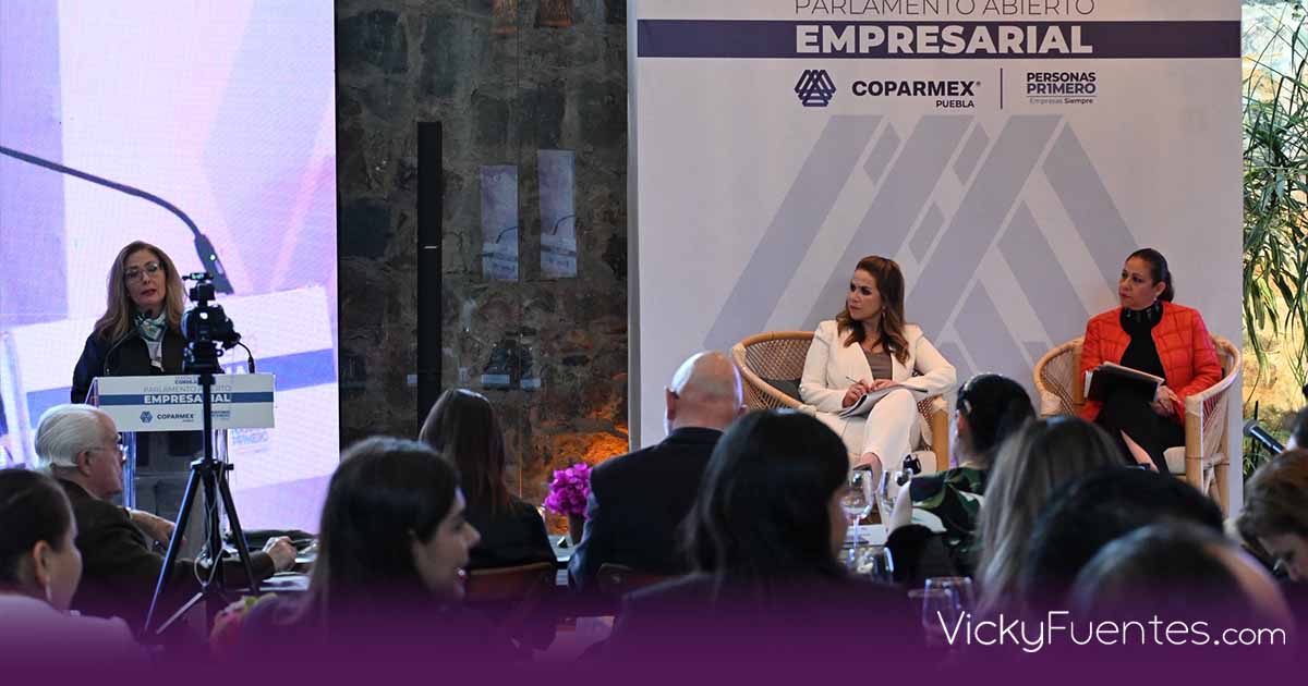 COPARMEX Puebla y Congreso debaten reforma sobre ciberasedio