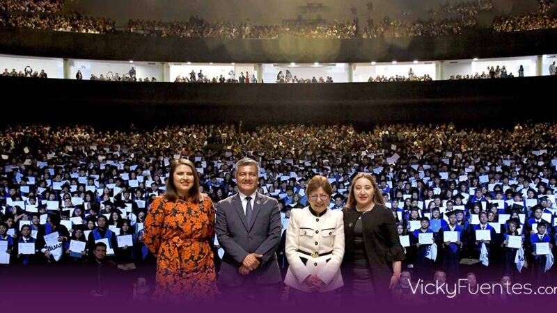 Más de mil jóvenes concluyen preparatoria en la BUAP con respaldo de la rectora Lilia Cedillo