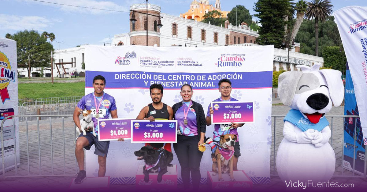 Cientos participan en la Primera Carrera Canina en San Andrés Cholula
