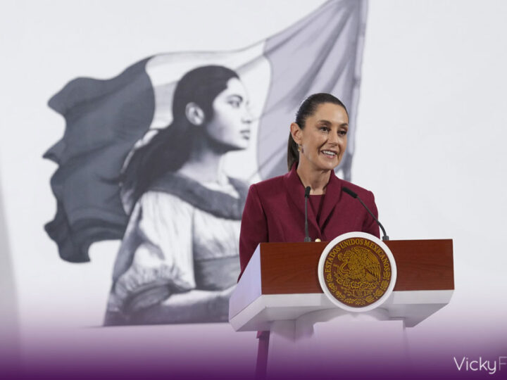 Claudia Sheinbaum niega espionaje con reformas y acusa a oposición de mentir