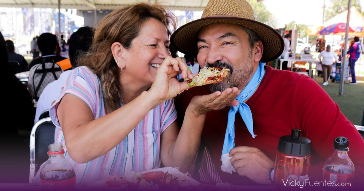 Más de 10 mil asistentes disfrutan de tacos y música en San Andrés Cholula