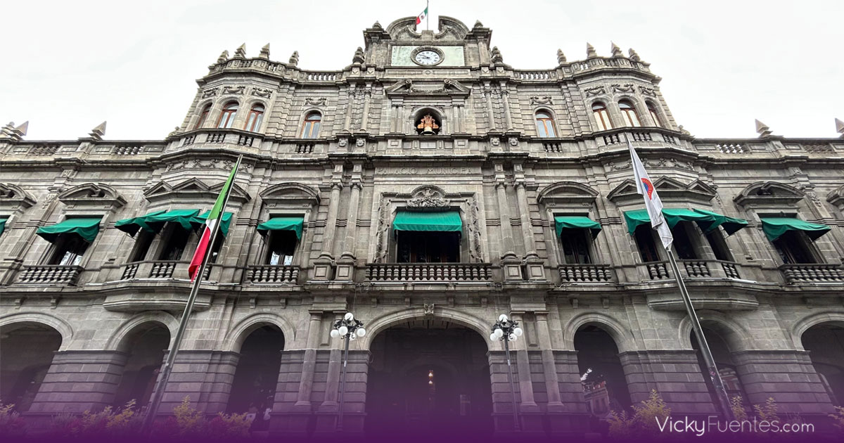 Detienen a exfuncionarios y policías activos ligados al crimen organizado en Puebla