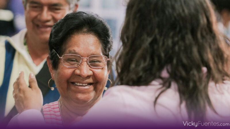 Entregan 500 lentes en San Andrés Cholula para mejorar la salud visual