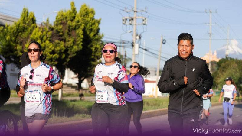 Lupita Cuautle encabeza la carrera “Corre por las Juventudes” en San Andrés Cholula