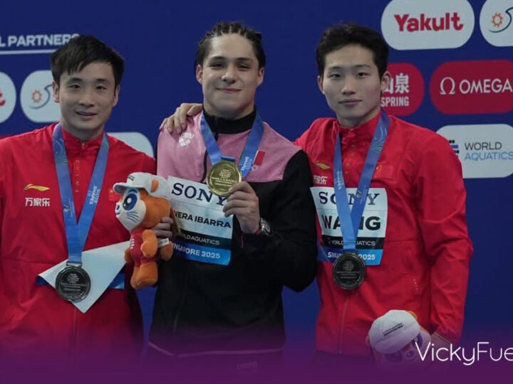 Osmar Olvera gana oro histórico en Mundial de Clavados Singapur 2025