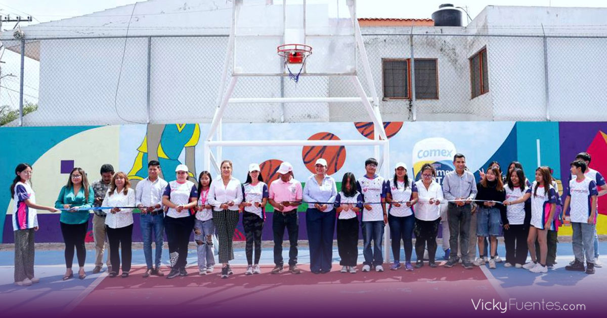 San Andrés Cholula impulsa a su juventud con mural, becas y carrera 5km