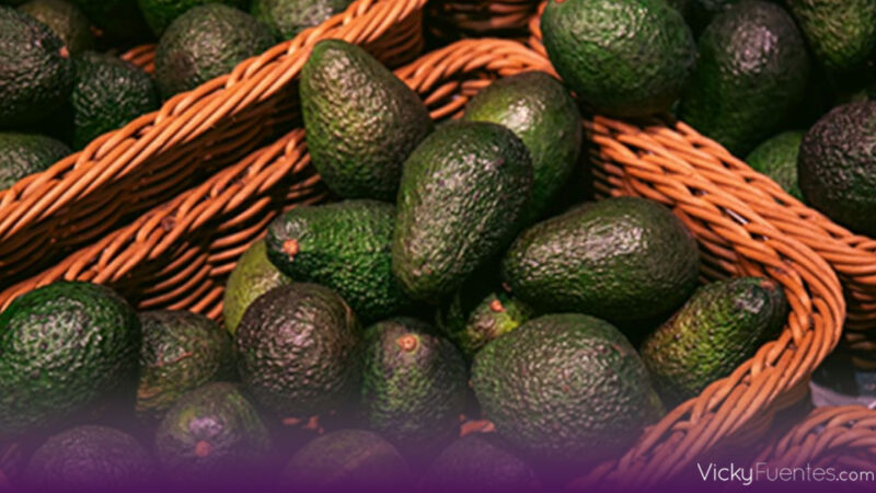 Aguacate baja 7.36% en agosto y mejora el precio del guacamole