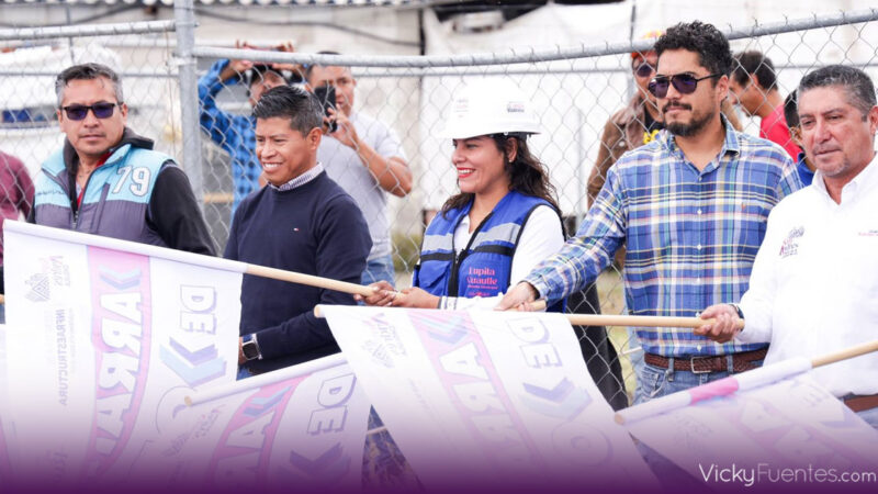 Lupita Cuautle arranca adoquinamiento en San Andrés Cholula