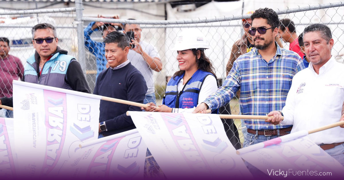 Lupita Cuautle arranca adoquinamiento en San Andrés Cholula