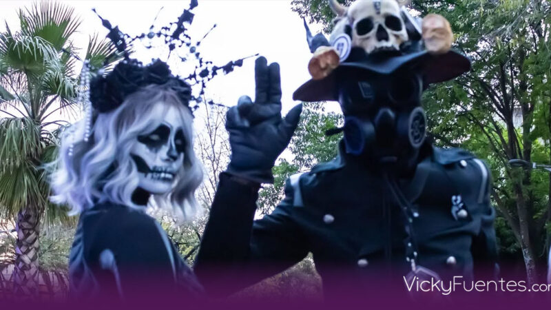 Marcha siniestra 2025 en Puebla: el ritual de disfraces que celebra la oscuridad