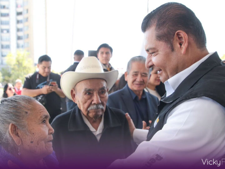 Alejandro Armenta supervisa atención a damnificados y búsqueda en la Sierra Norte de Puebla