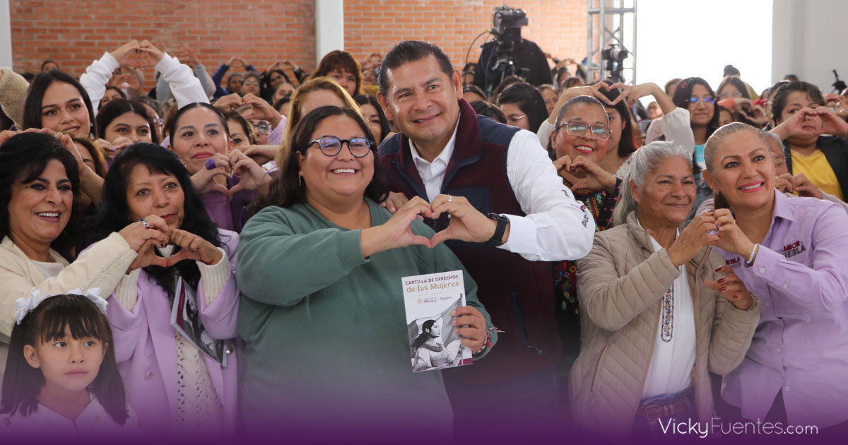 Concluyen en Puebla 31 asambleas de mujeres con más de 9 mil participantes