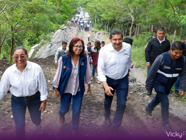 Gobierno de Puebla pide llevar ayuda al CIS y Casa Aguayo por daños en caminos