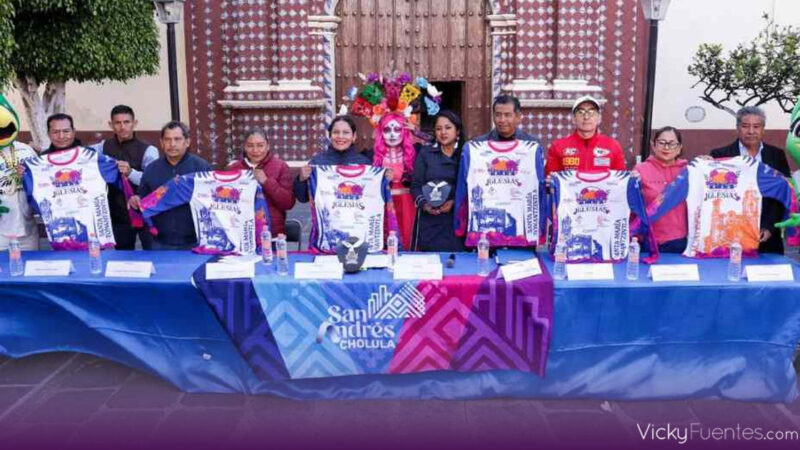 San Andrés Cholula presenta la playera y medalla de la Carrera de las Iglesias 2025