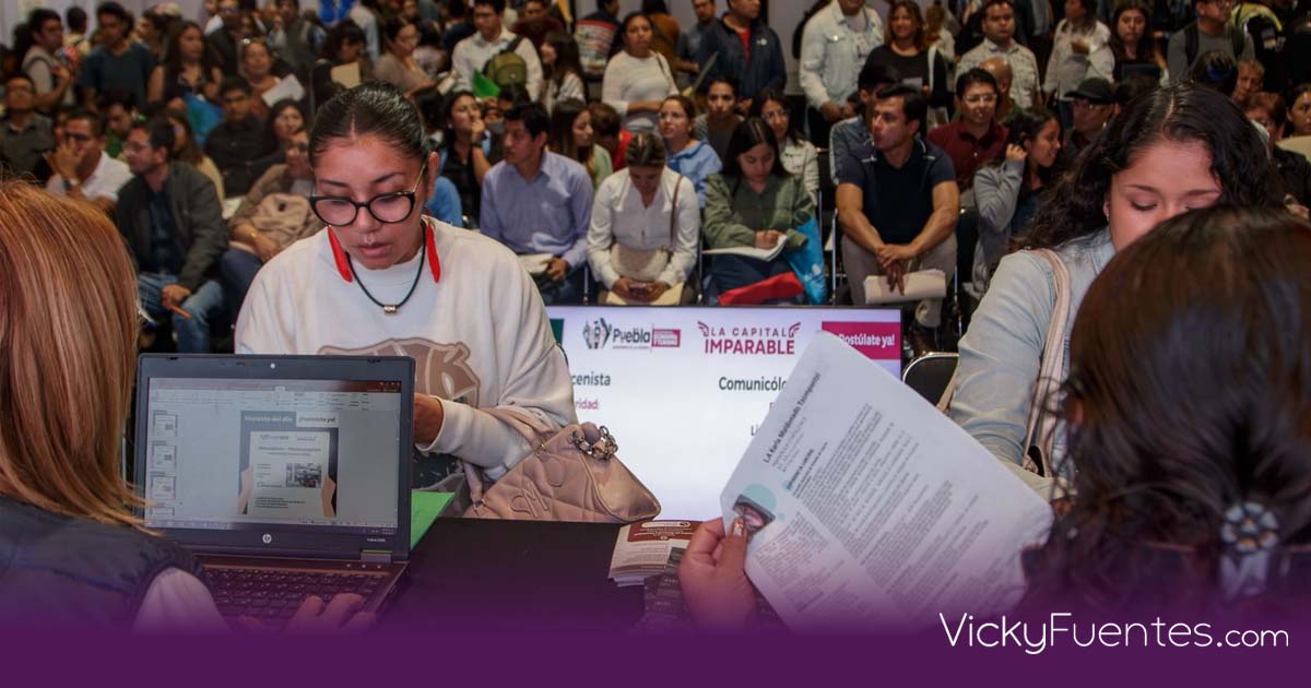 Puebla suma 2,341 empleos nuevos: El comercio lidera el auge laboral, según el IMSS