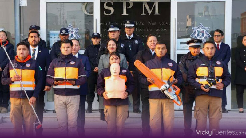 Entrega de uniformes refuerza la seguridad en San Andrés Cholula