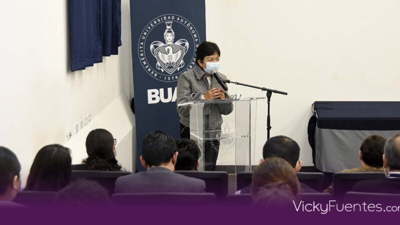 Lilia Cedillo resalta calidez humana y atención de excelencia en el Hospital Universitario de Puebla