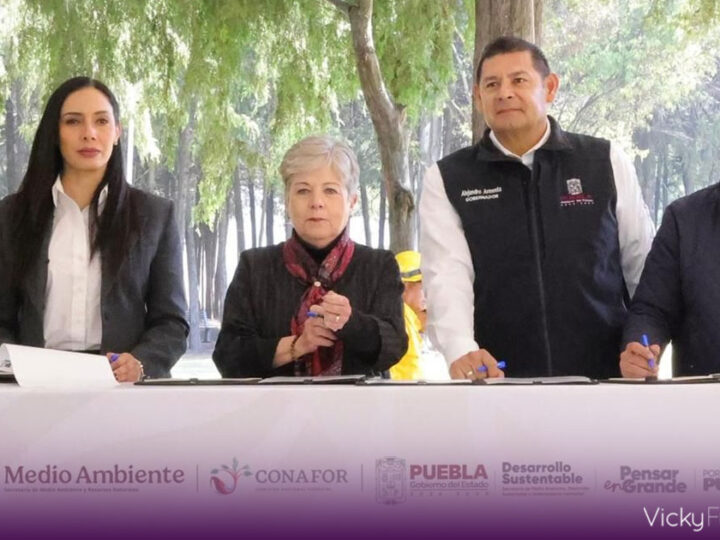 SEMARNAT reconoce a Puebla como referente nacional en protección ambiental