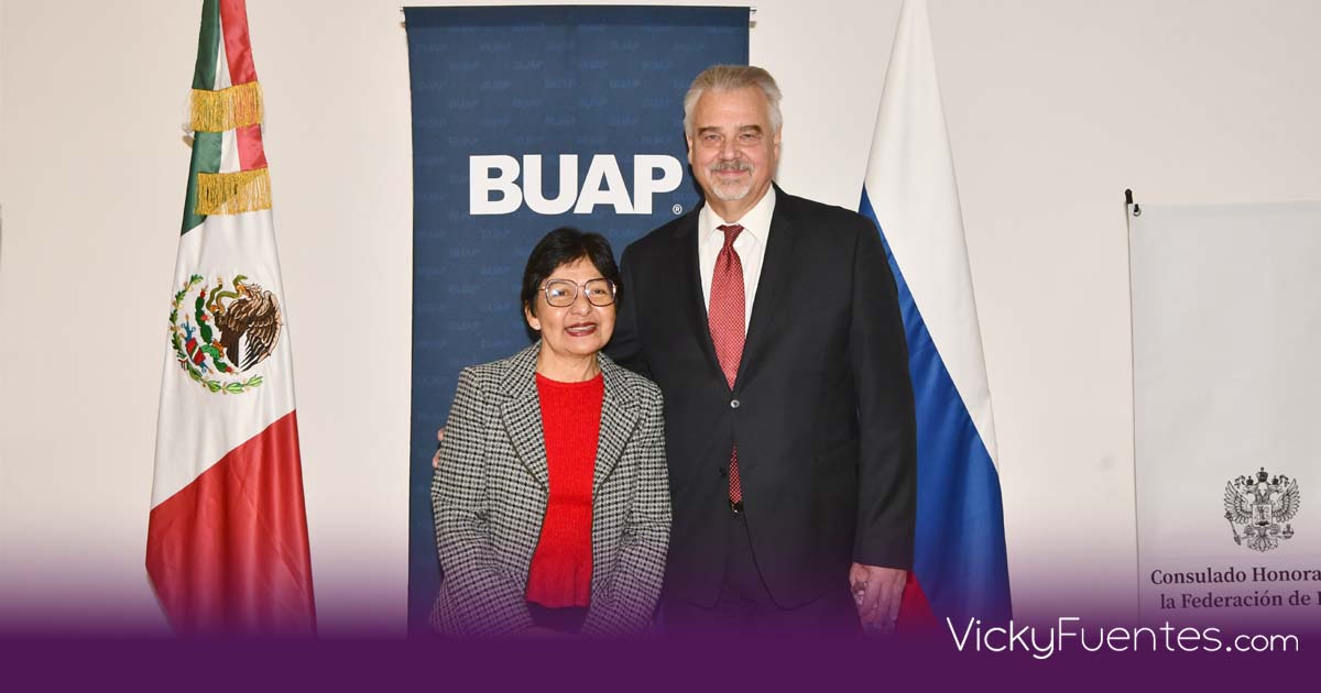 BUAP y Rusia celebran 135 años de relaciones diplomáticas con exposición de carteles