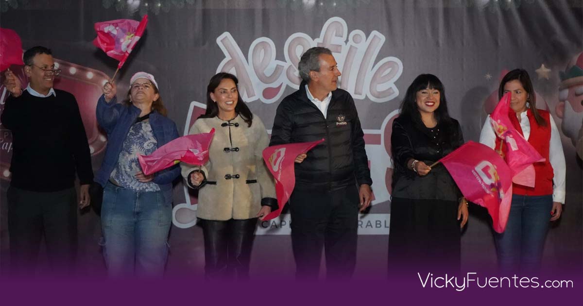 Puebla celebra el tradicional desfile de Reyes Magos con drones y música