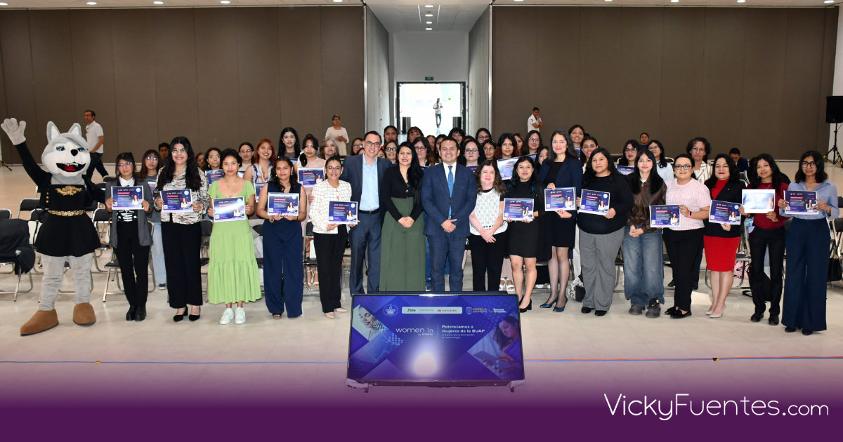 BUAP impulsa la brecha digital de género con 100 mil becas en inteligencia artificial