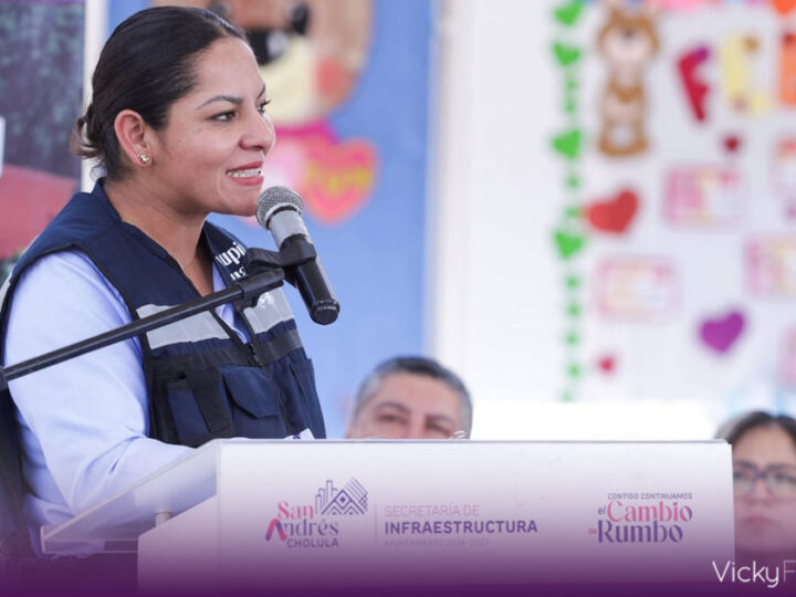 Lupita Cuautle entrega megadomo en CAIC de Concepción La Cruz en San Andrés Cholula