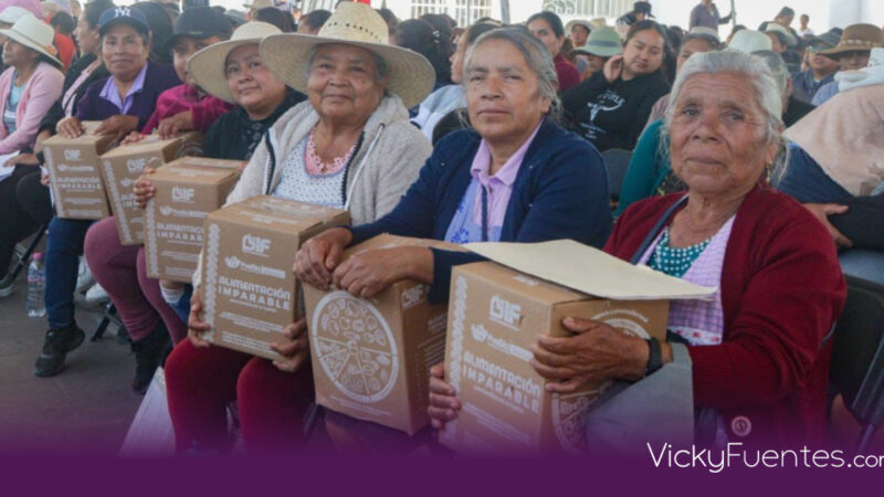 Pepe Chedraui entrega más de 5 mil apoyos alimentarios en Guadalupe Tecola