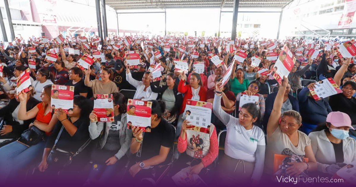 Puebla impulsa registro universal a la Beca Rita Cetina para primaria