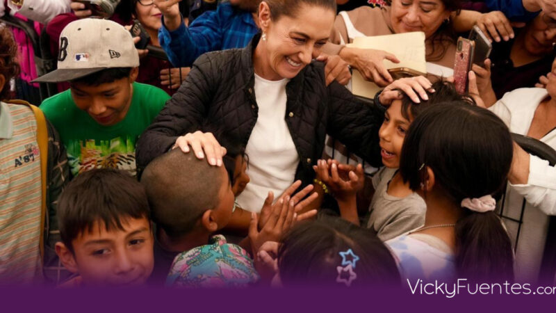 Sheinbaum entrega viviendas en Monclova: la meta nacional es de 1.8 millones de casas