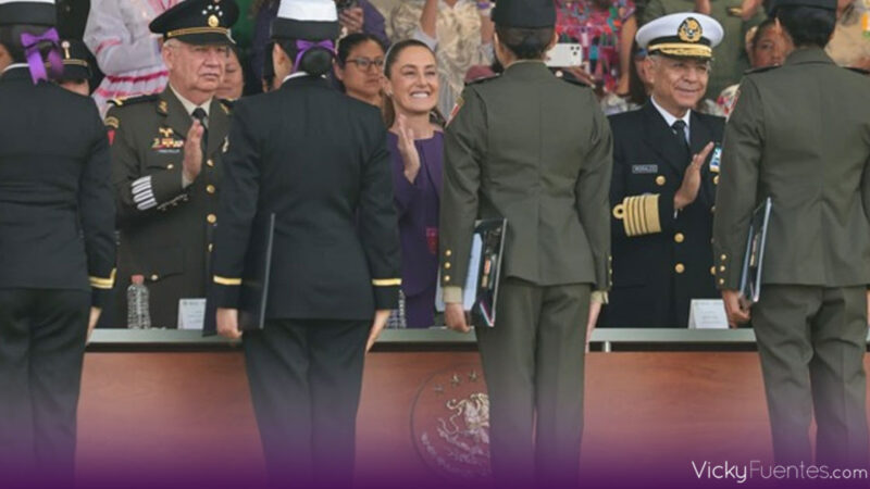 Claudia Sheinbaum reconoce a mujeres de las Fuerzas Armadas en el Día Internacional de la Mujer