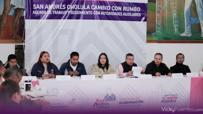 Lupita Cuautle da seguimiento a agenda comunitaria en San Andrés Cholula