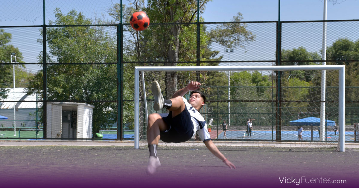 Alumno de la BUAP es convocado a torneo mundial de street soccer en Polonia