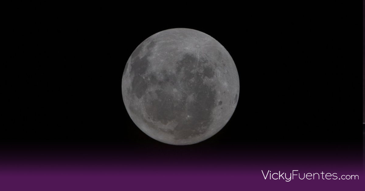 Misión Artemis II: astronautas observan la cara oculta de la Luna tras más de 50 años