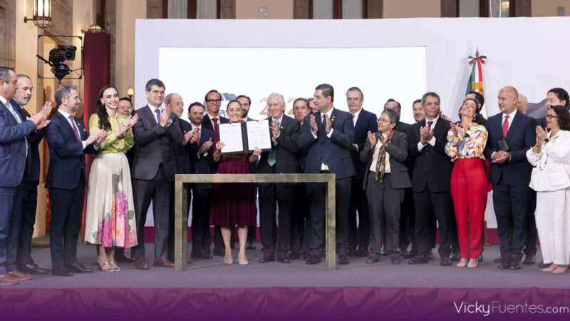 Claudia Sheinbaum firma acuerdo histórico para impulsar el acero mexicano