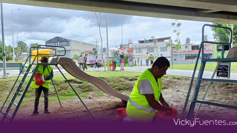 Gobierno de la Ciudad de Puebla rehabilita mobiliario urbano en parques y áreas verdes