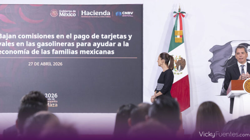 Gobierno y banca acuerdan bajar comisiones para contener precio de gasolina