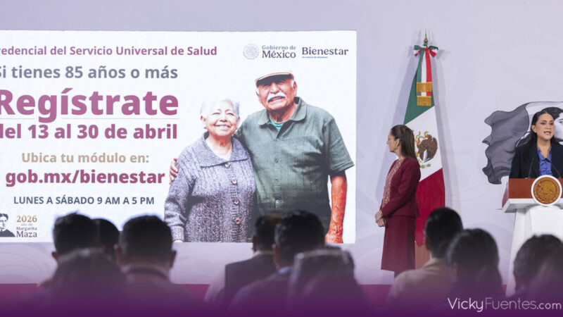 México avanza hacia el servicio universal de salud con nueva credencial