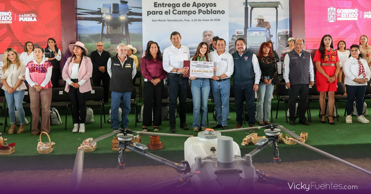 Alejandro Armenta entrega maquinaria y apoyos para reactivar el campo poblano