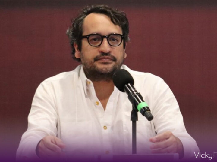 Andy López Beltrán renuncia a Morena para competir por diputación en Tabasco