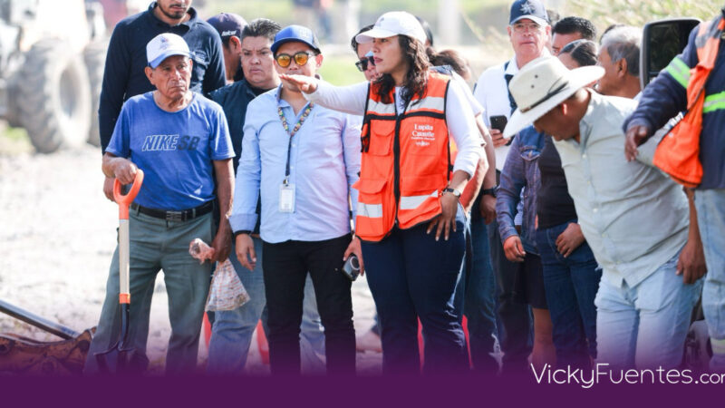 Lupita Cuautle encabeza jornada de mantenimiento y seguridad en San Antonio Cacalotepec