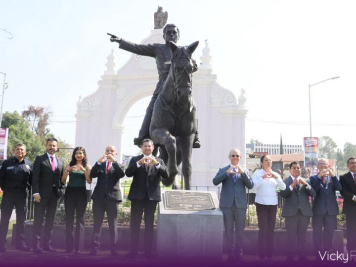 Puebla renueva el Arco de Loreto y honra a Ignacio Zaragoza